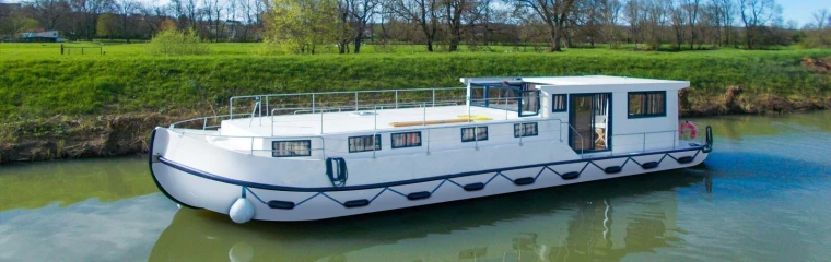 Péniche S - Croisière en bateau sans permis eléctrique