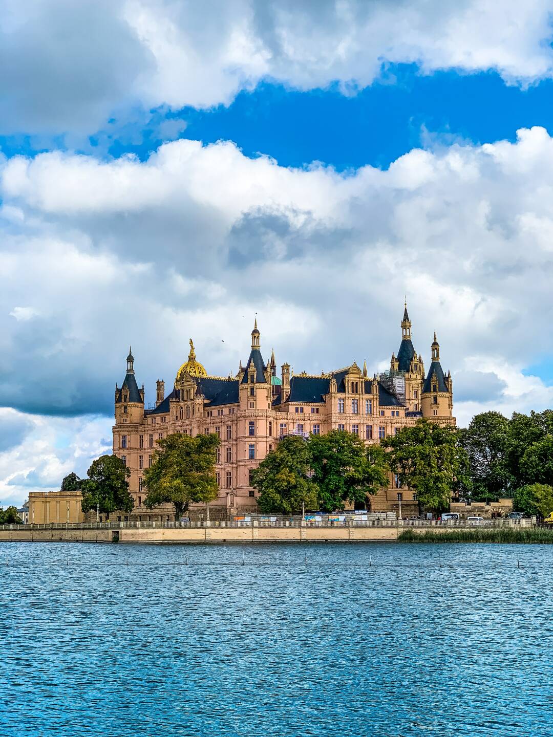 Schwerin Castle has stood proudly on its small island in Lake Schwerin for 1000 years