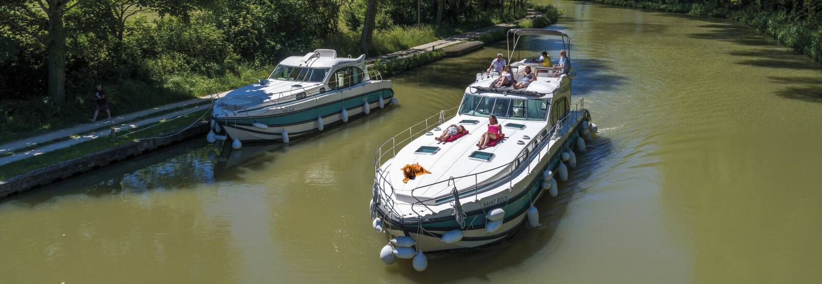 Croisière en péniche avec son chien 