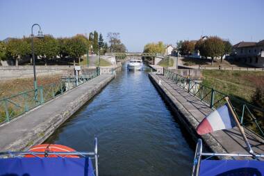 Burgundy Nivernais