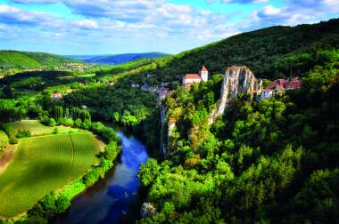 The Lot - towards Saint-Cirq-Lapopie