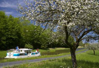 The Saar Canal