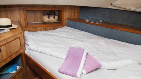 Grand Classique - Front Cabin with 1 Double Bed