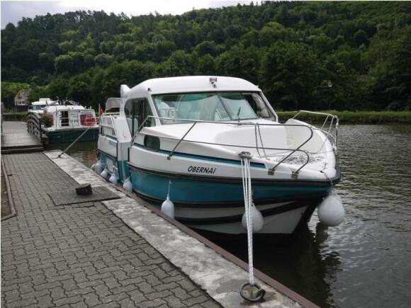 Boating Holidays with Confort 900 A - ext 4