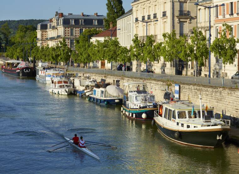 The Canal de l'Est